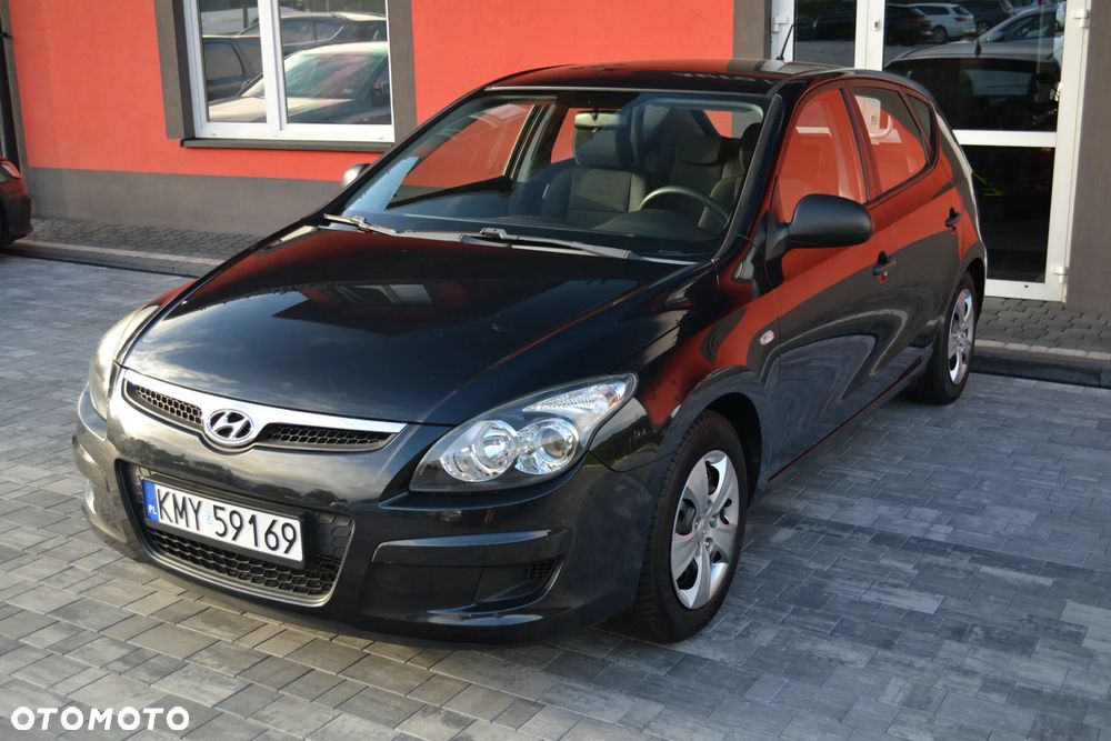 Hyundai i30 1.4 Base - 17