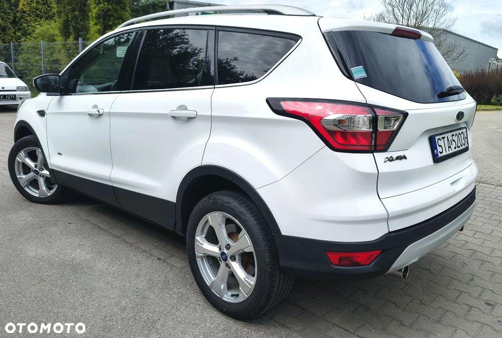 Ford Kuga 2.0 TDCi AWD Titanium - 2