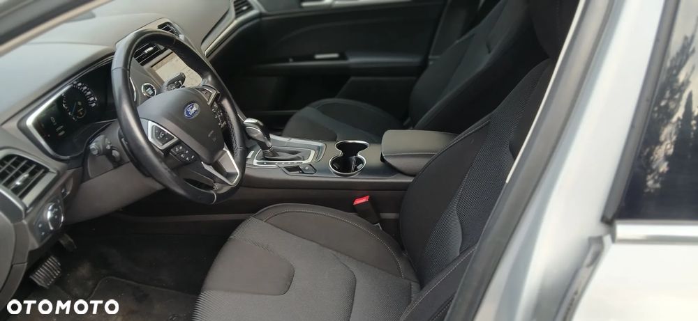 Ford Mondeo 2.0 EcoBlue Titanium - 14