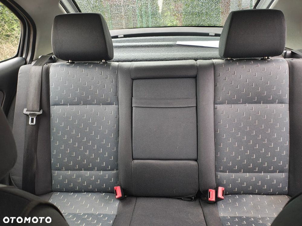 Skoda Octavia 1.6 Ice - 9