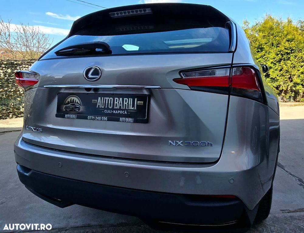 Lexus Seria NX 300h - 27