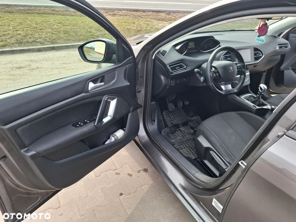 Peugeot 308 1.5 BlueHDi Active S&S - 10