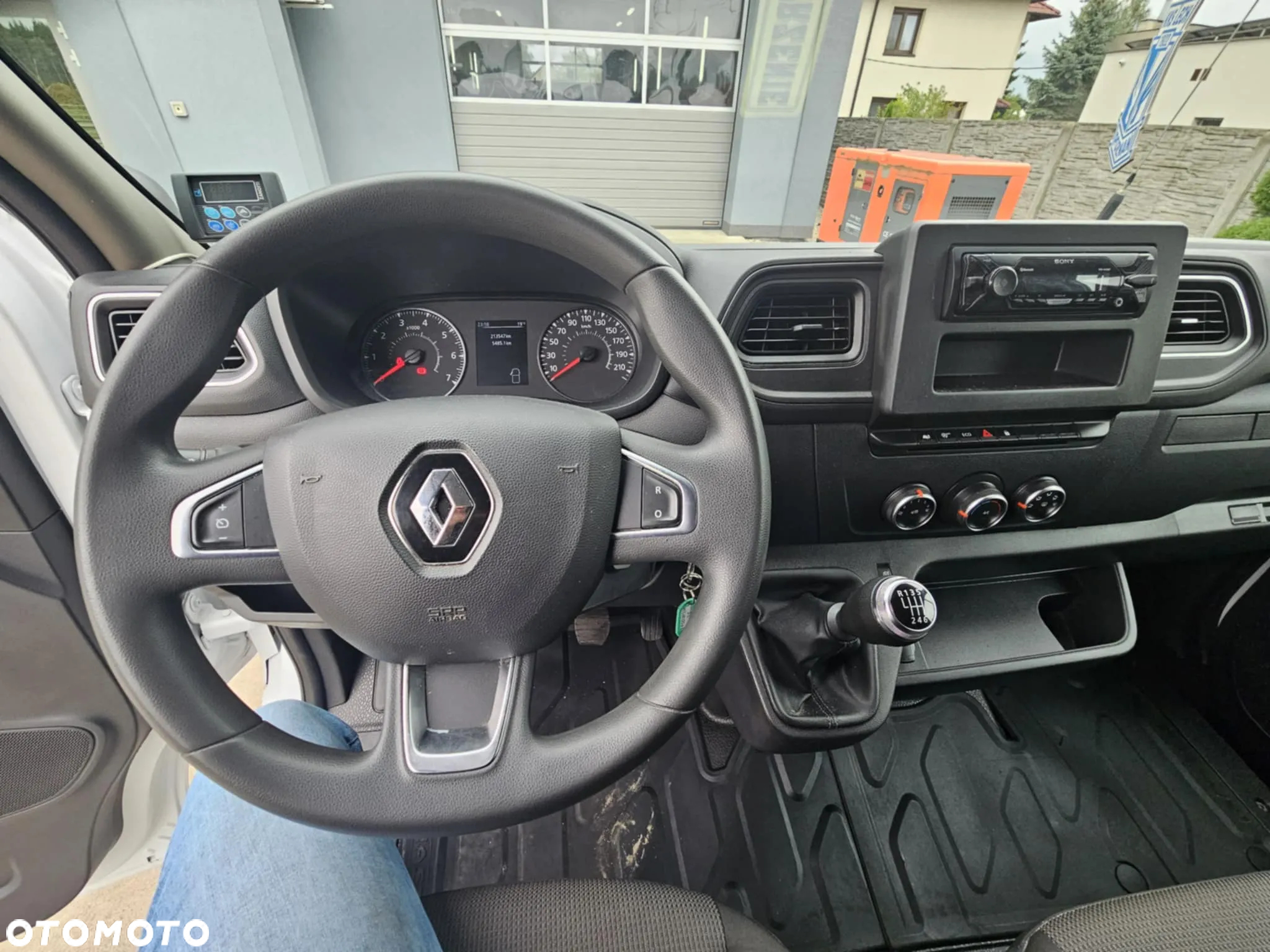 Renault Master - 10
