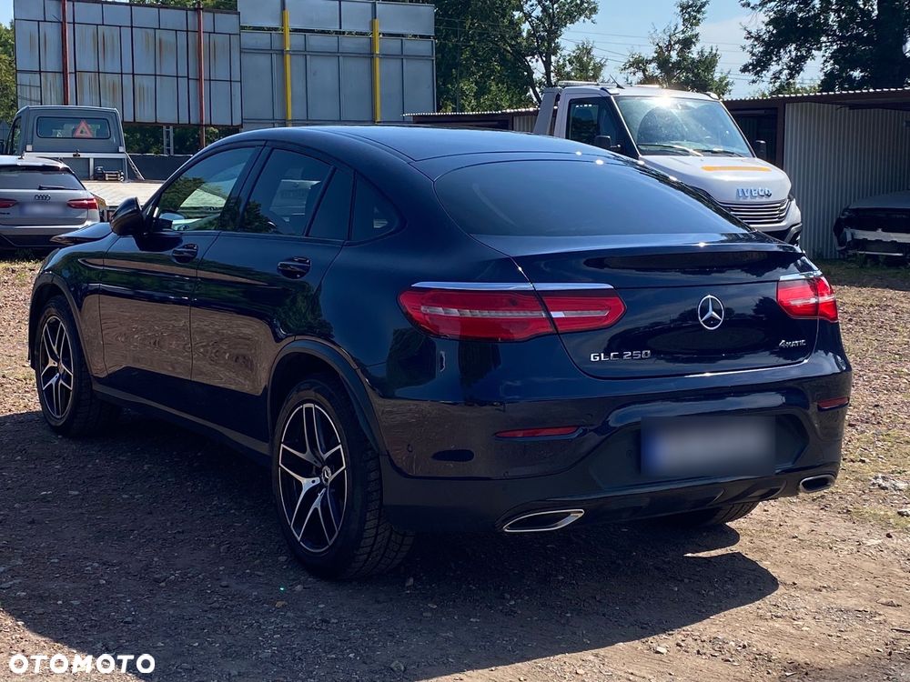 Mercedes-Benz GLC Coupe 250 4-Matic - 1