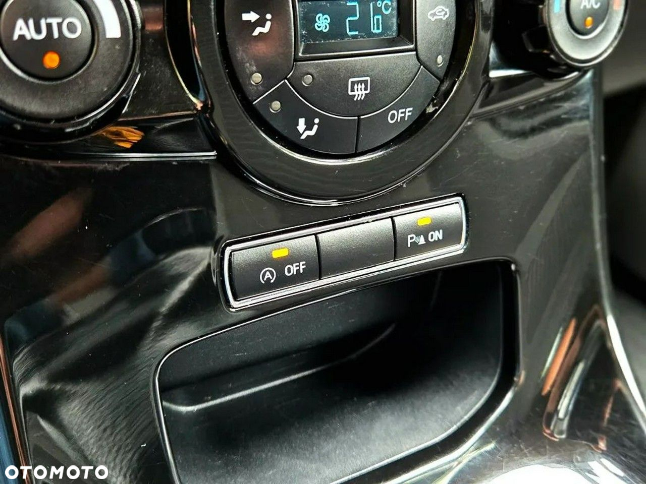 Ford Fiesta 1.0 EcoBoost Titanium - 17