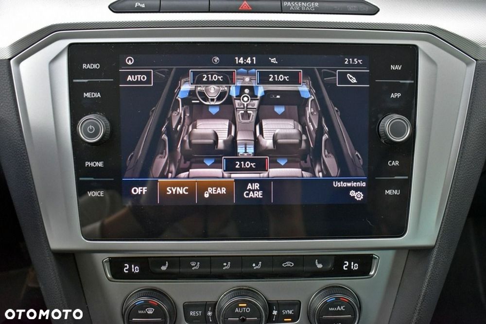 Volkswagen Passat Variant 1.8 TSI BMT Comfortline DSG - 24