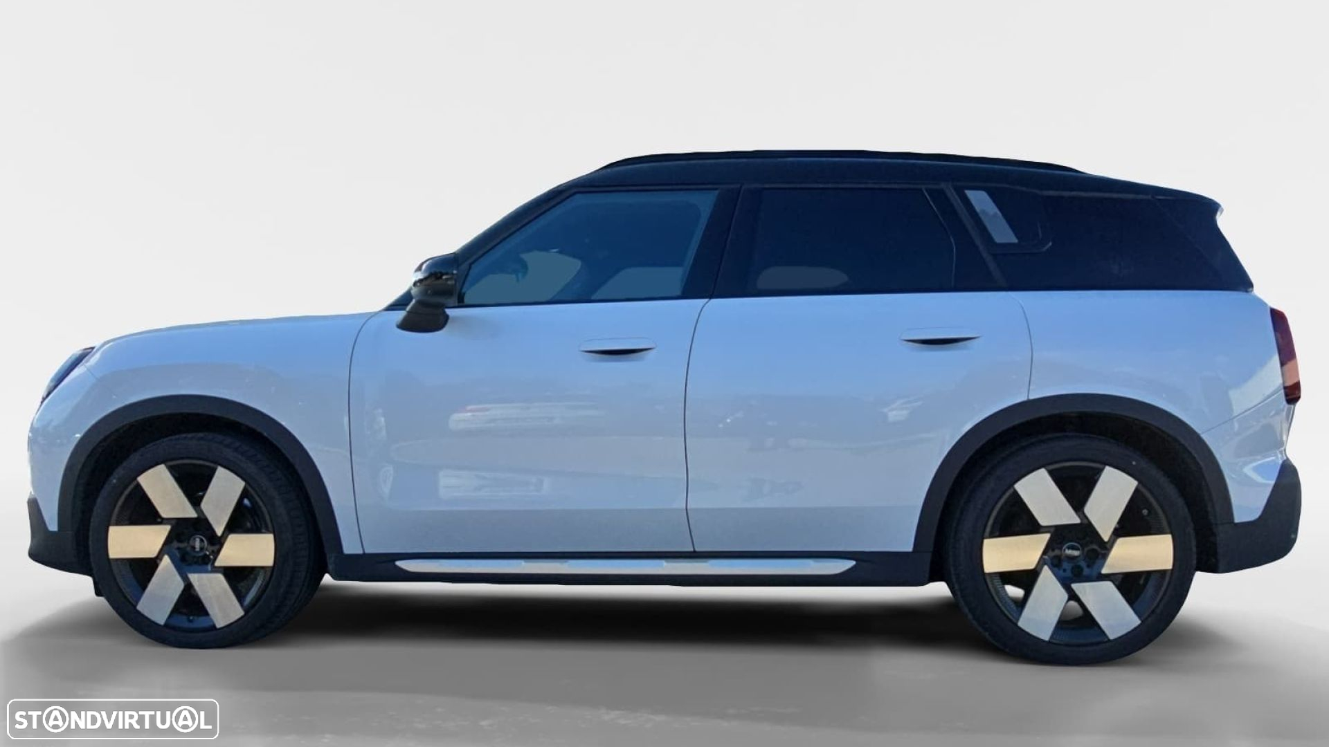 MINI Countryman E Favoured L - 8
