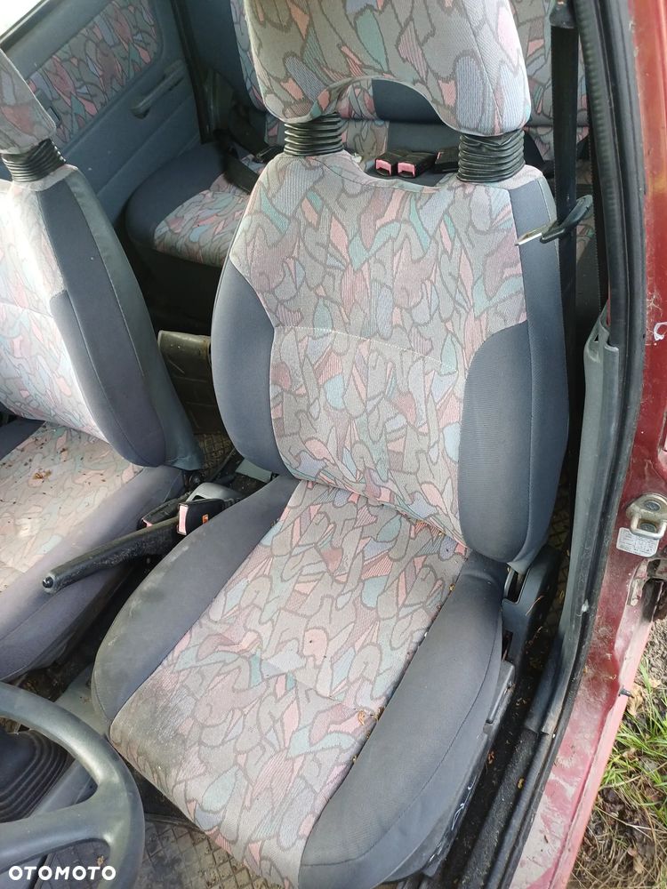 Fotel lewy kierowcy Daewoo Tico 1999r  sprawny - 3