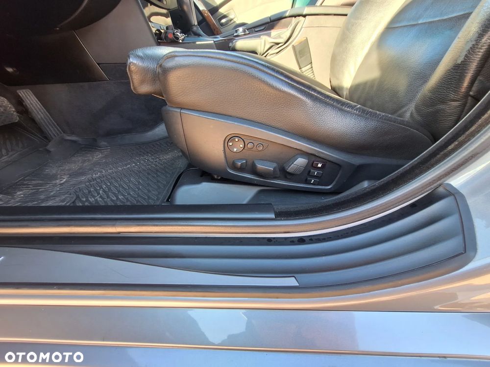 BMW Seria 5 - 13