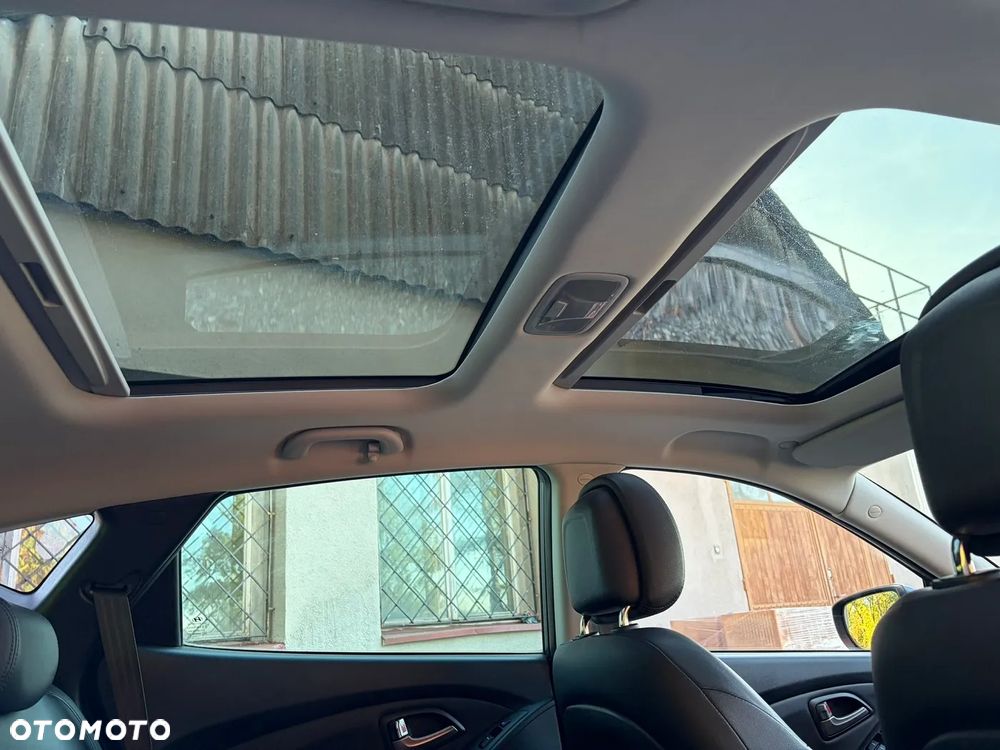 Hyundai ix35 2.0 4WD Automatik Style - 12