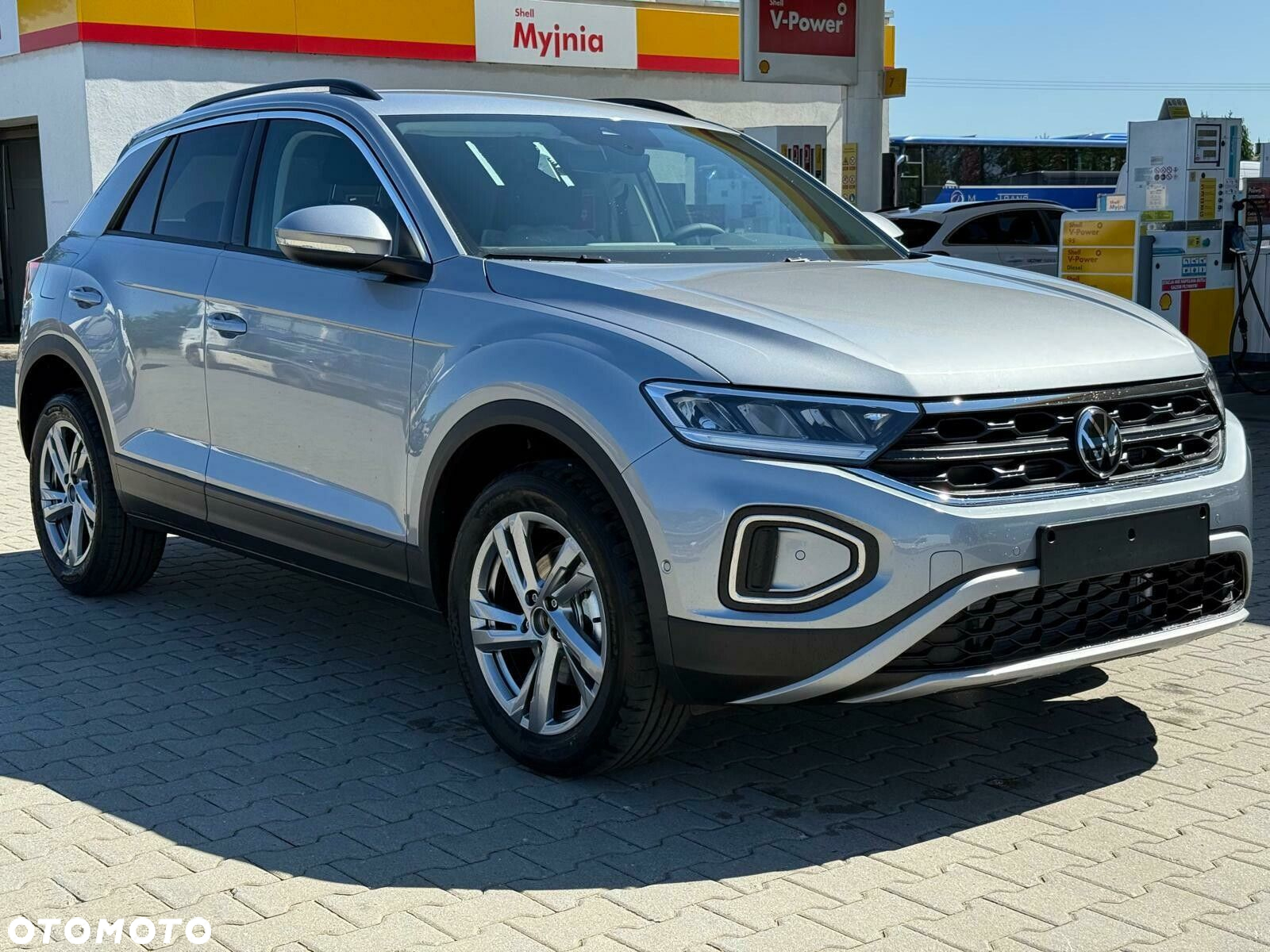 Volkswagen T-Roc - 3