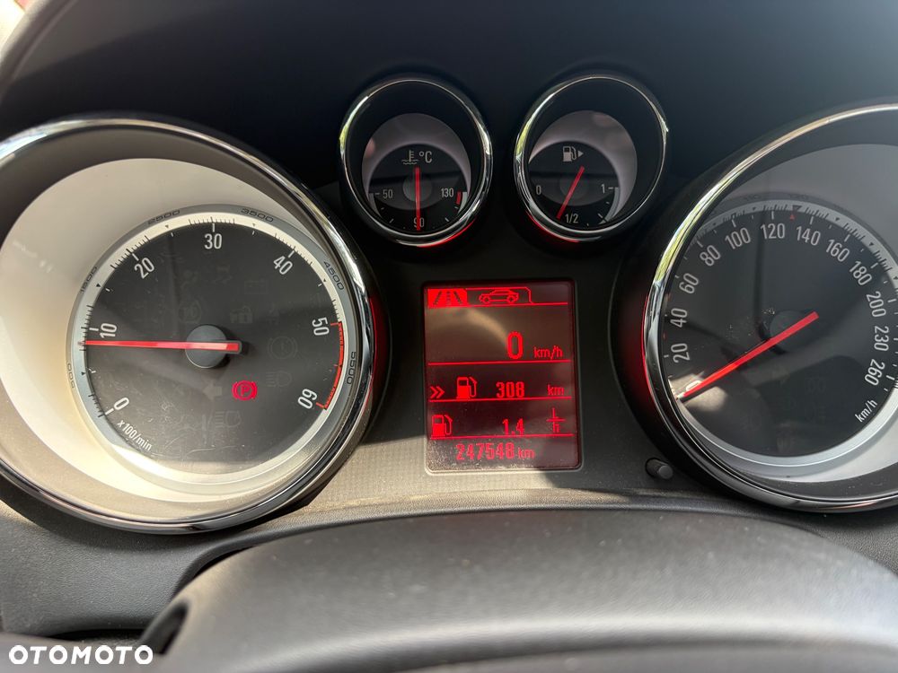 Opel Astra 2.0 CDTI Cosmo - 6