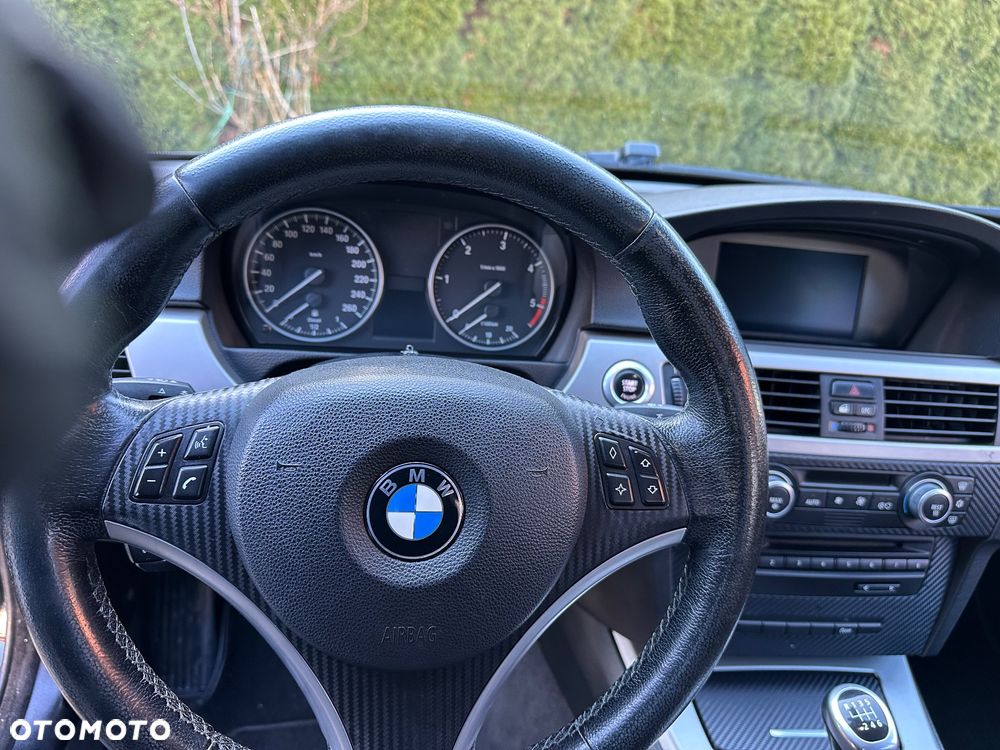 BMW Seria 3 318d DPF - 13
