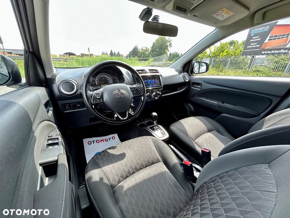 Mitsubishi Space Star AS&G 1.2 CVT Top - 31