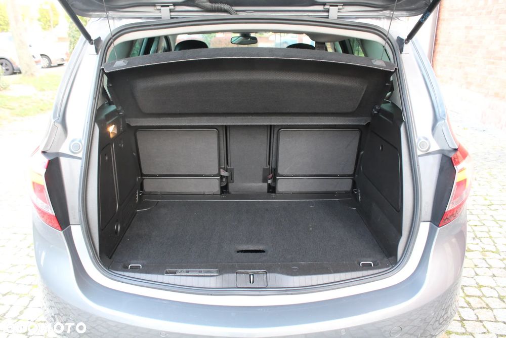 Opel Meriva - 21