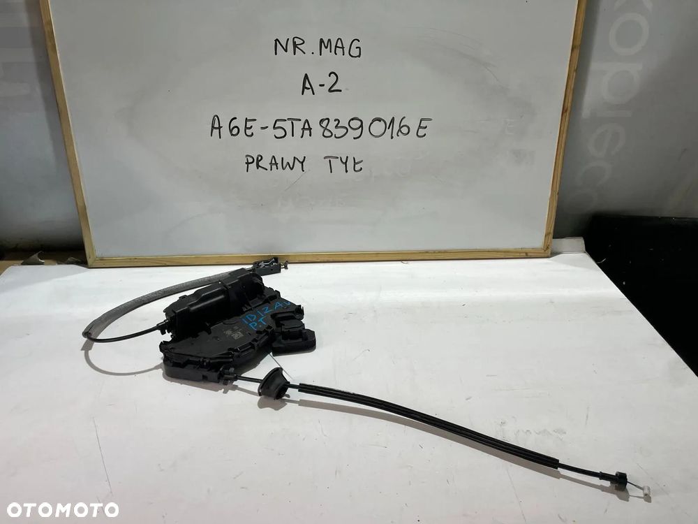ZAMEK DRZWI PRAWY TYŁ SEAT IBIZA V 5TA839016E - 1