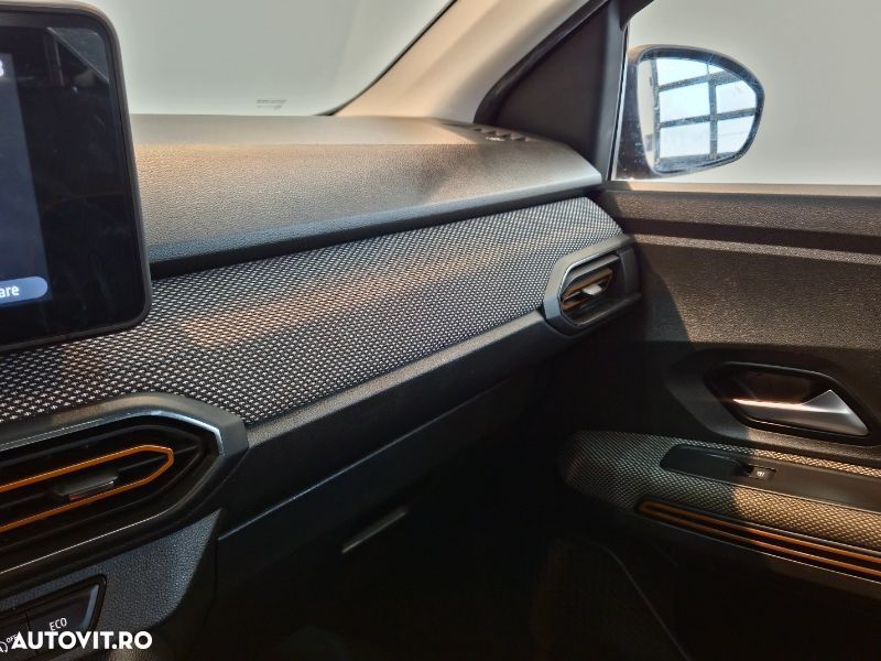 Dacia Sandero Stepway ECO-G 100 MT6 Comfort - 24