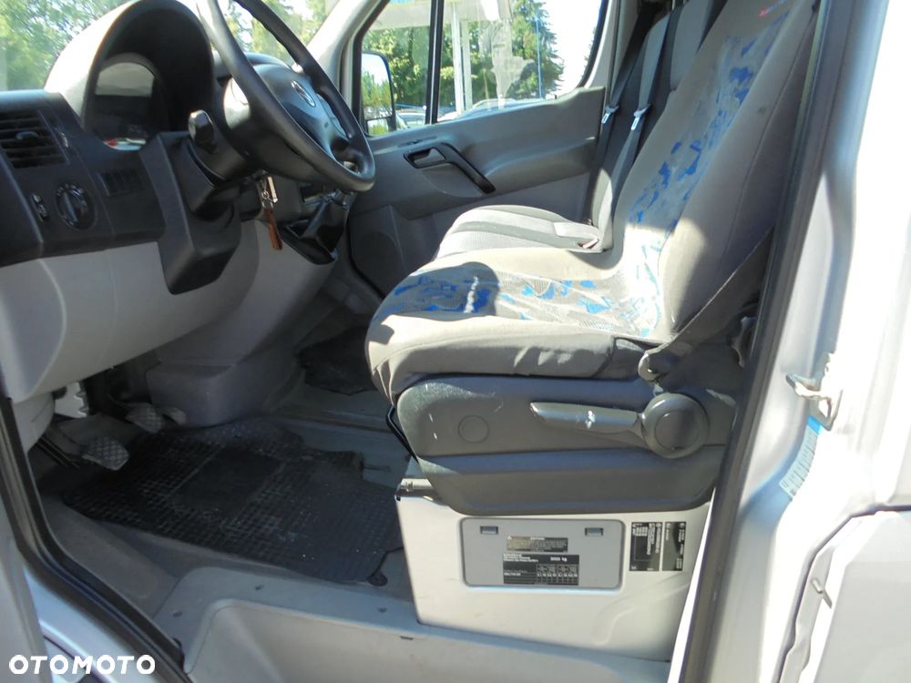 Volkswagen CRAFTER - 16