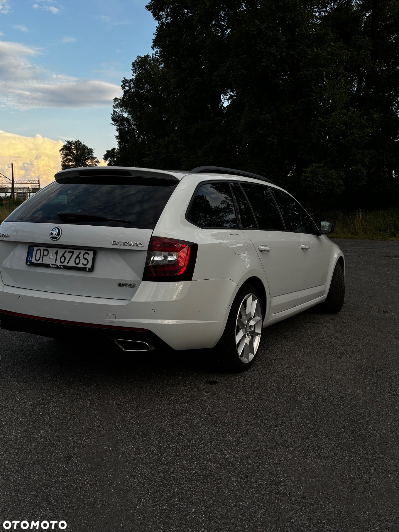 Skoda Octavia 2.0 TDI RS DSG - 7