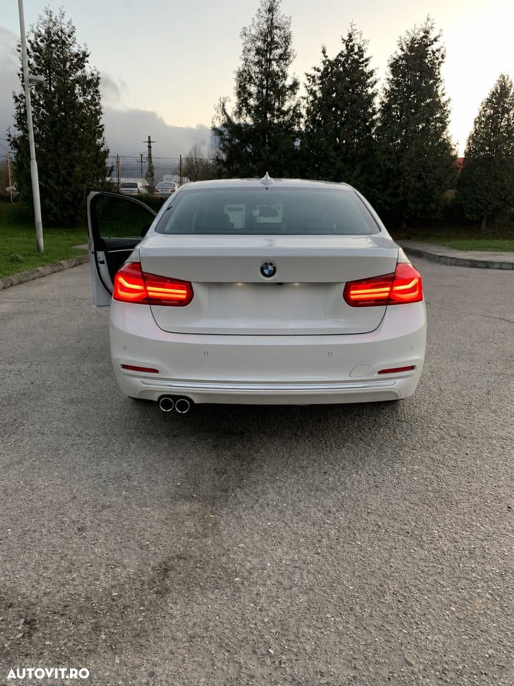 BMW Seria 3 2018 photo 3