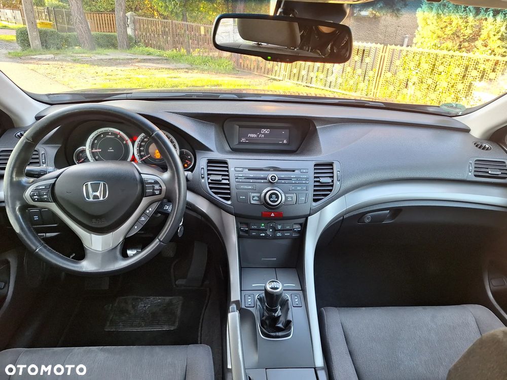 Honda Accord - 10