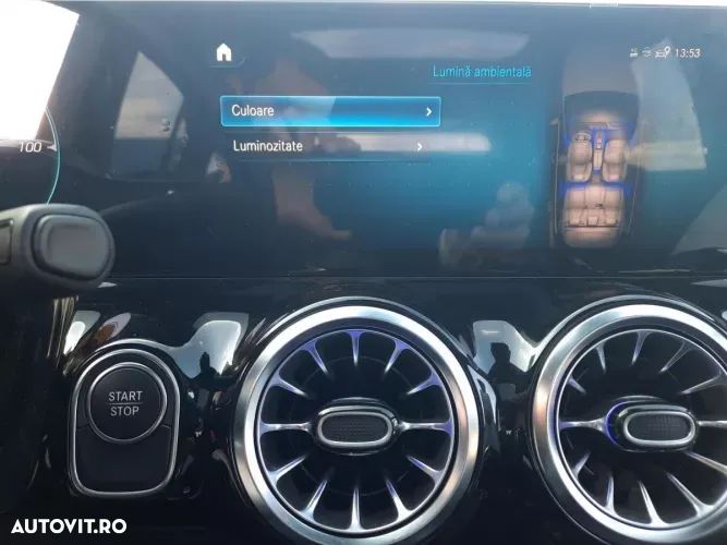 Mercedes-Benz EQA 300 4MATIC - 18