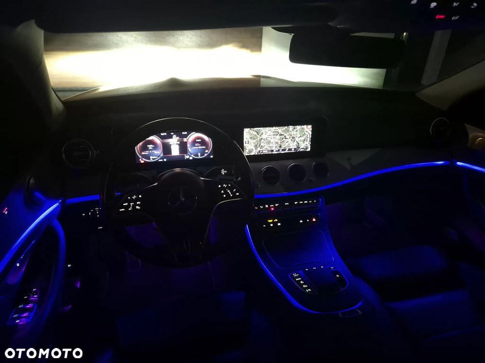 Mercedes-Benz Klasa E 220 d Avantgarde - 41
