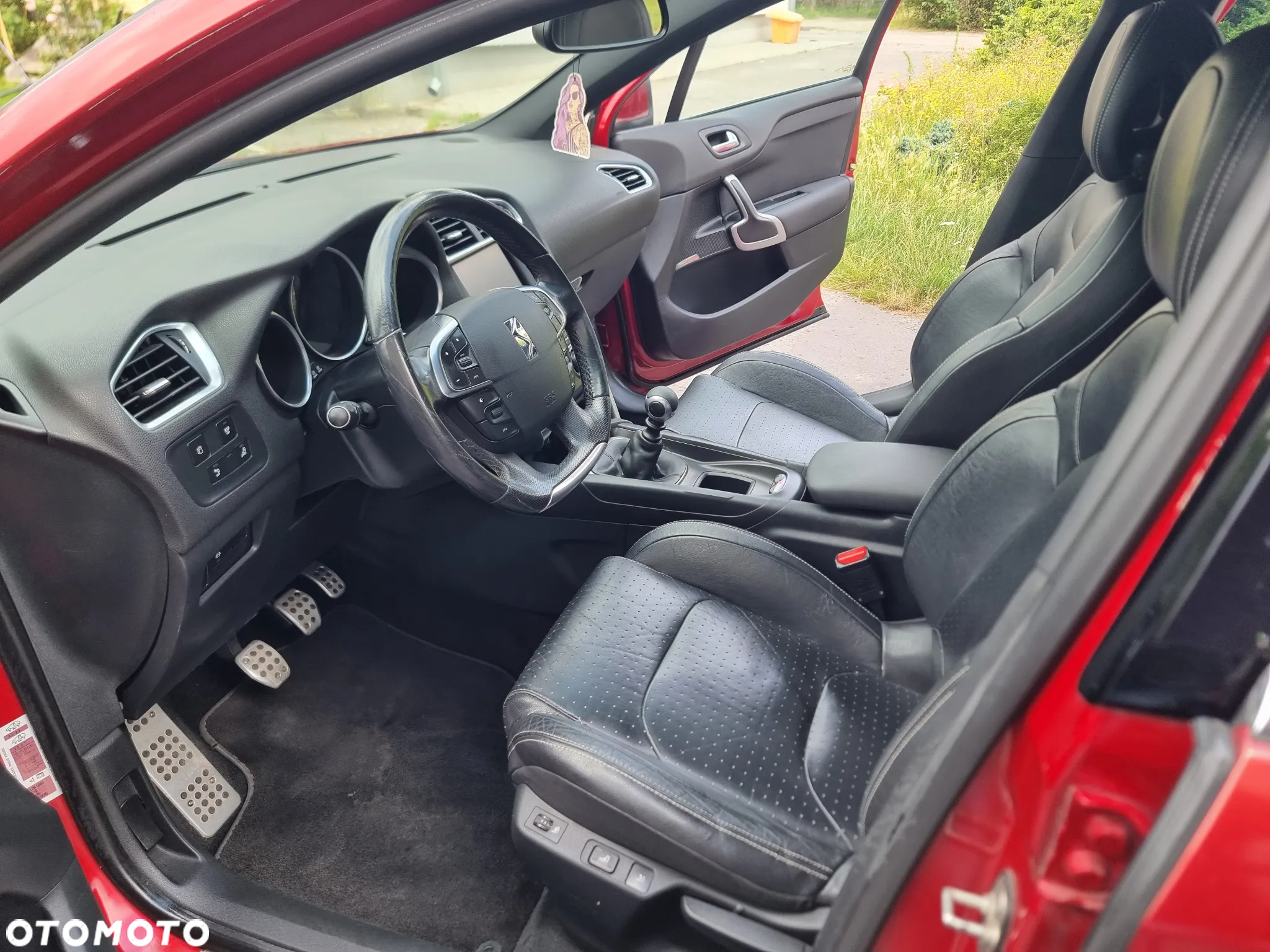 Citroën DS4 THP 200 SportChic - 12