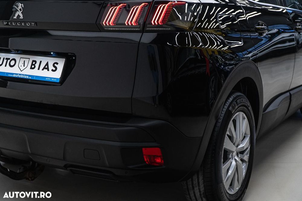 Peugeot 3008 1.2 PureTech 130 BVM6 Allure Pack - 38