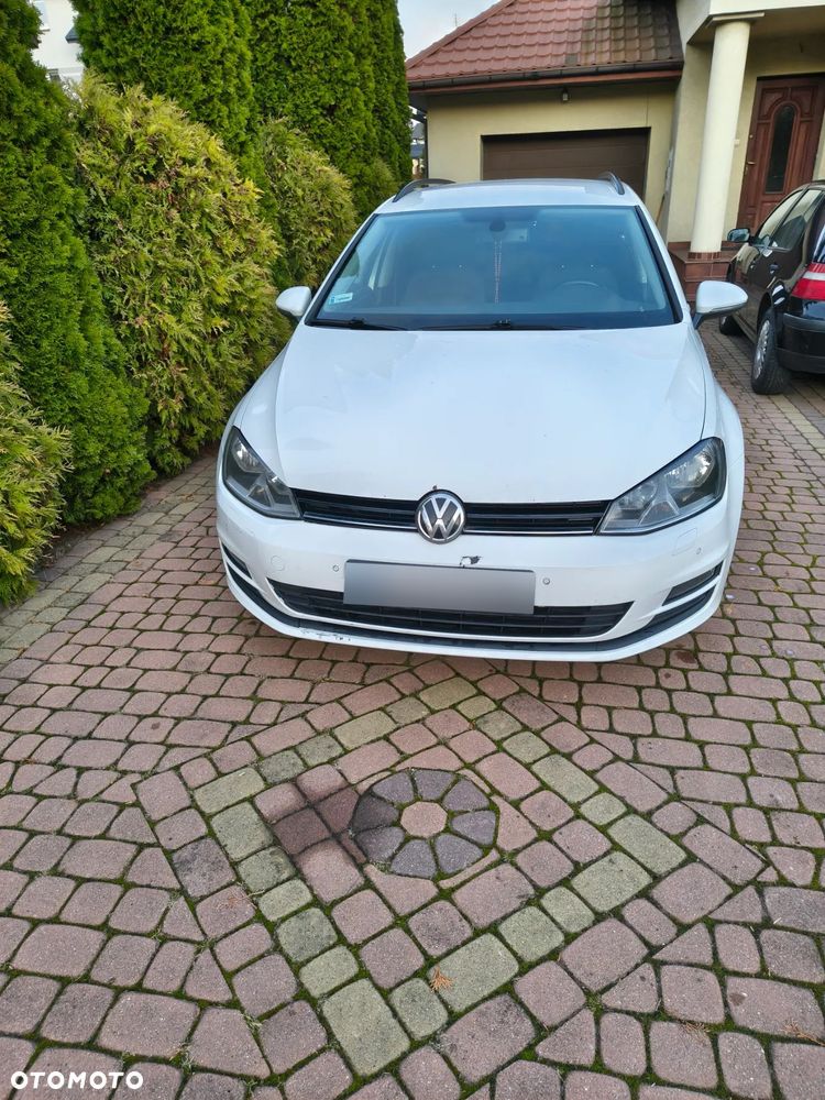 Volkswagen Golf - 4