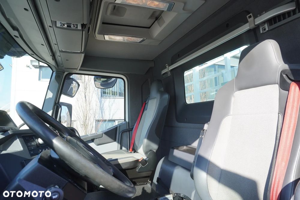 Renault C380 / 6x4 / HDS Palfinger PK 18002-EH 6000 kg - 13