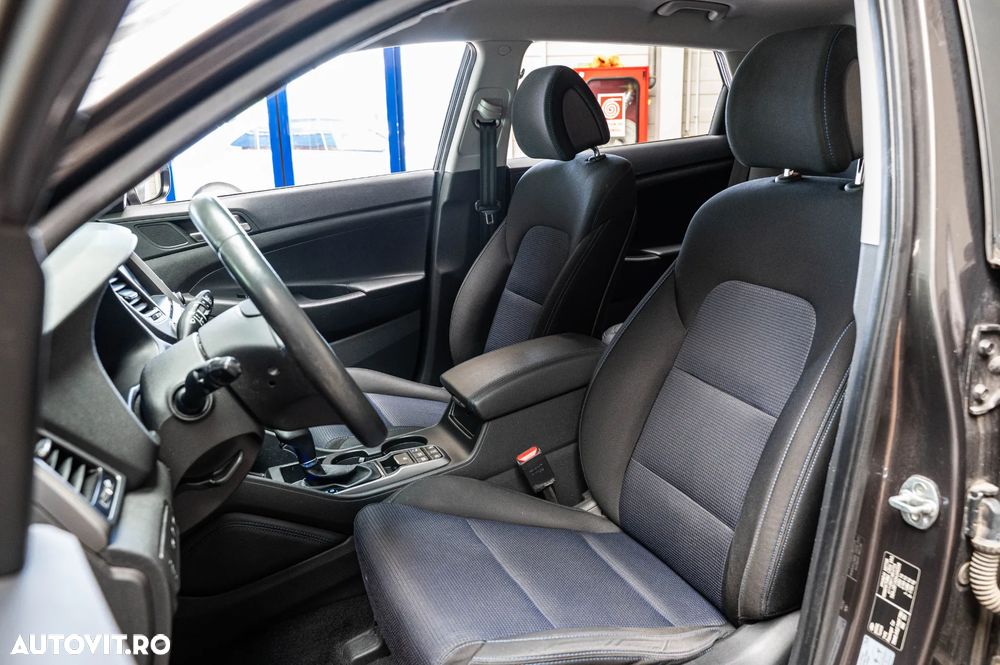 Hyundai Tucson 2.0 CRDI 4WD Automatik Premium - 6
