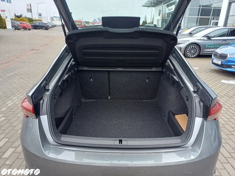 Skoda Octavia 1.5 TSI mHEV Drive Essence DSG - 23