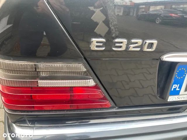 Mercedes-Benz Klasa E - 30