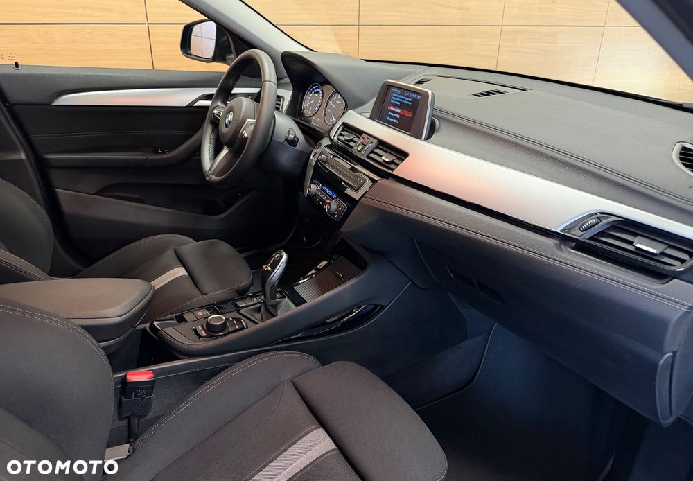 BMW X2 sDrive18i - 9