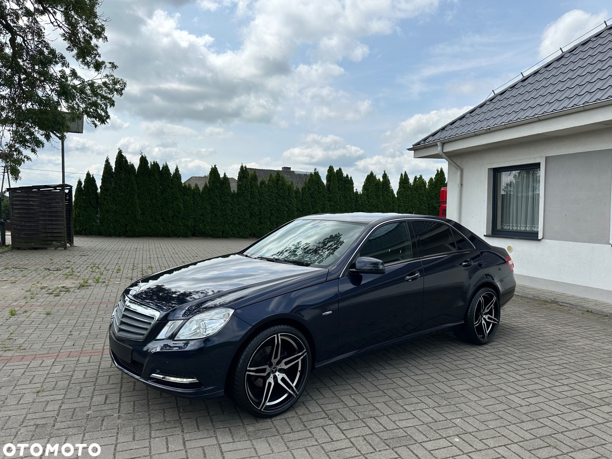Mercedes-Benz Klasa E 220 BlueTEC 7G-TRONIC Avantgarde - 2