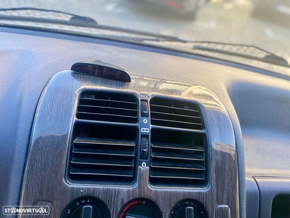 Mercedes-Benz Vito 108 2.3 D/30 - 21