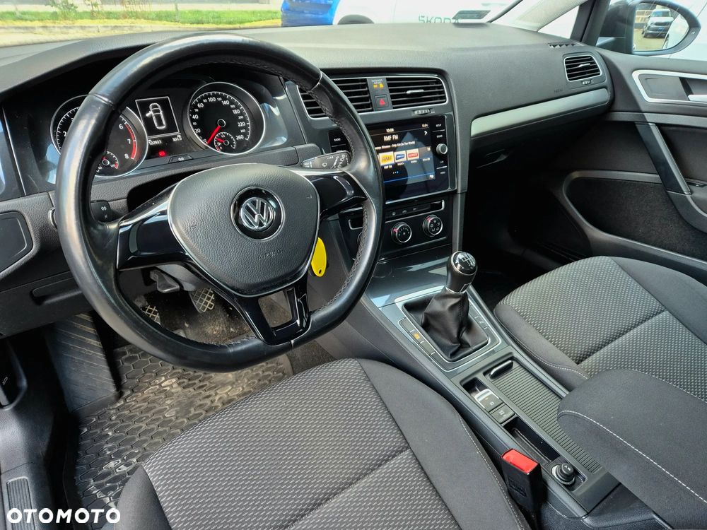Volkswagen Golf VII 1.0 TSI BMT Trendline - 8