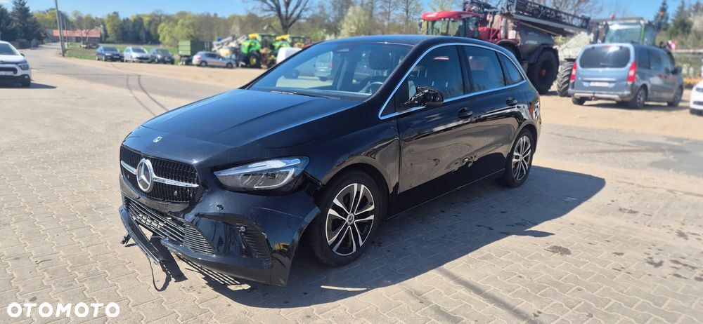 Mercedes-Benz Klasa B 180 d Style 8G-DCT - 3