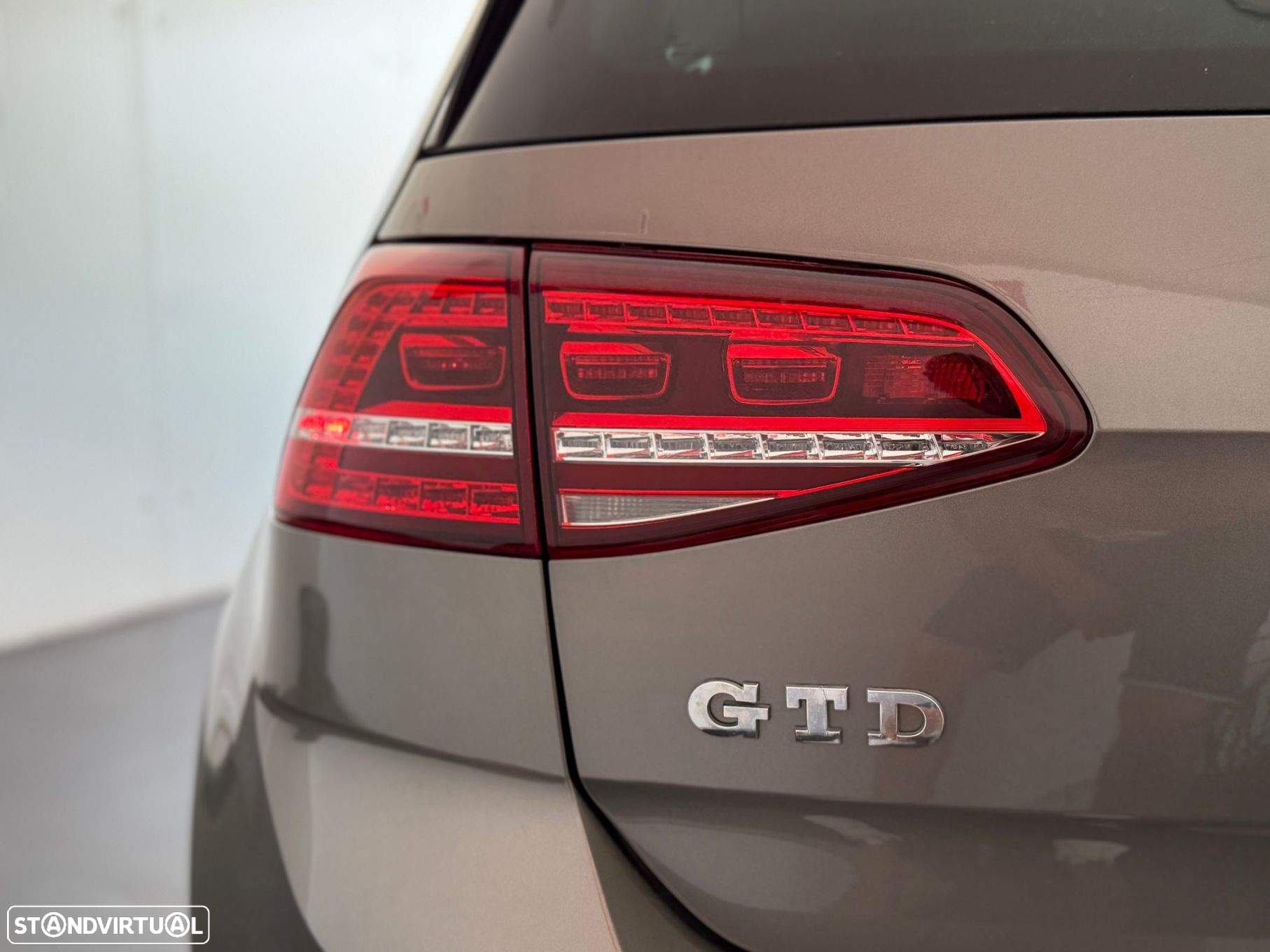 VW Golf 2.0 TDi GTD - 5