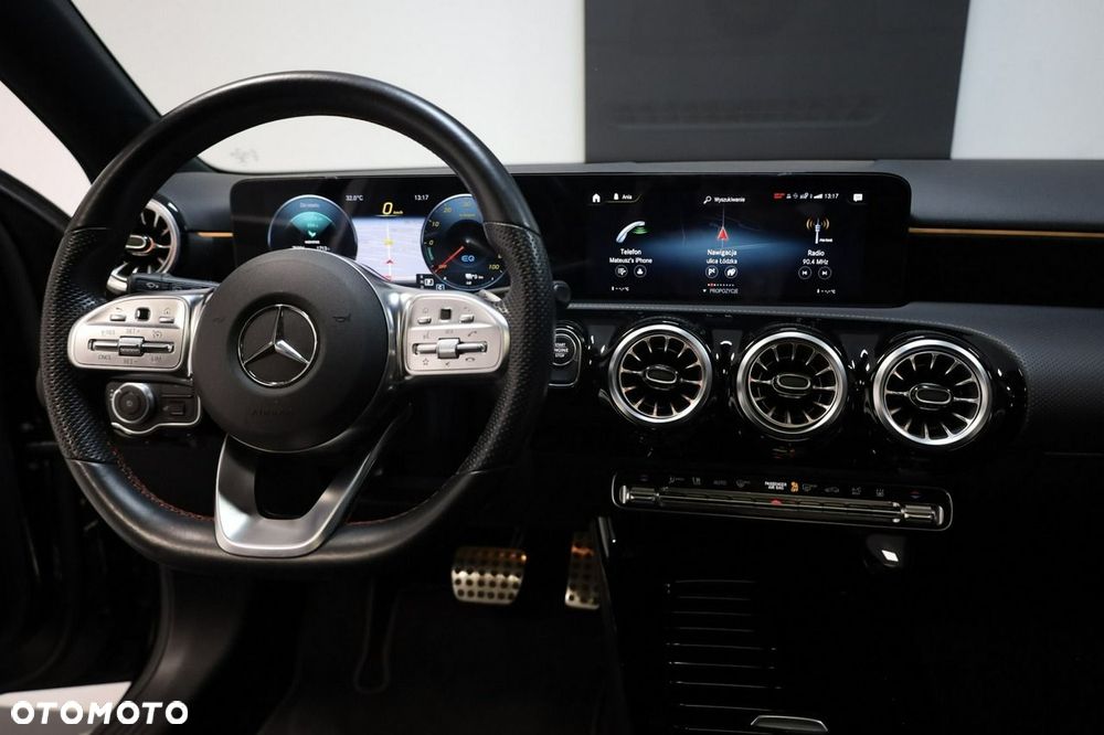 Mercedes-Benz Klasa A 250 e 8G-DCT Advanced AMG Line - 21