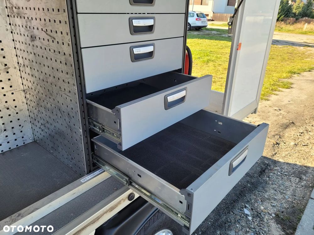 Ford Ranger XLT - 20