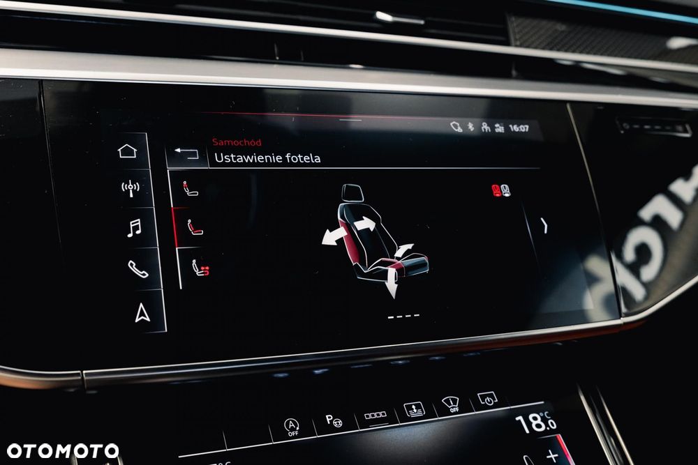 Audi S8 - 25