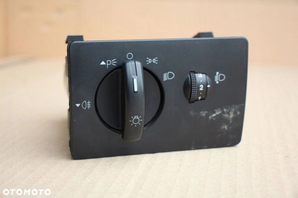 Przełącznik włącznik świateł FORD FOCUS MK2 7M5T-13A024-EA - 4