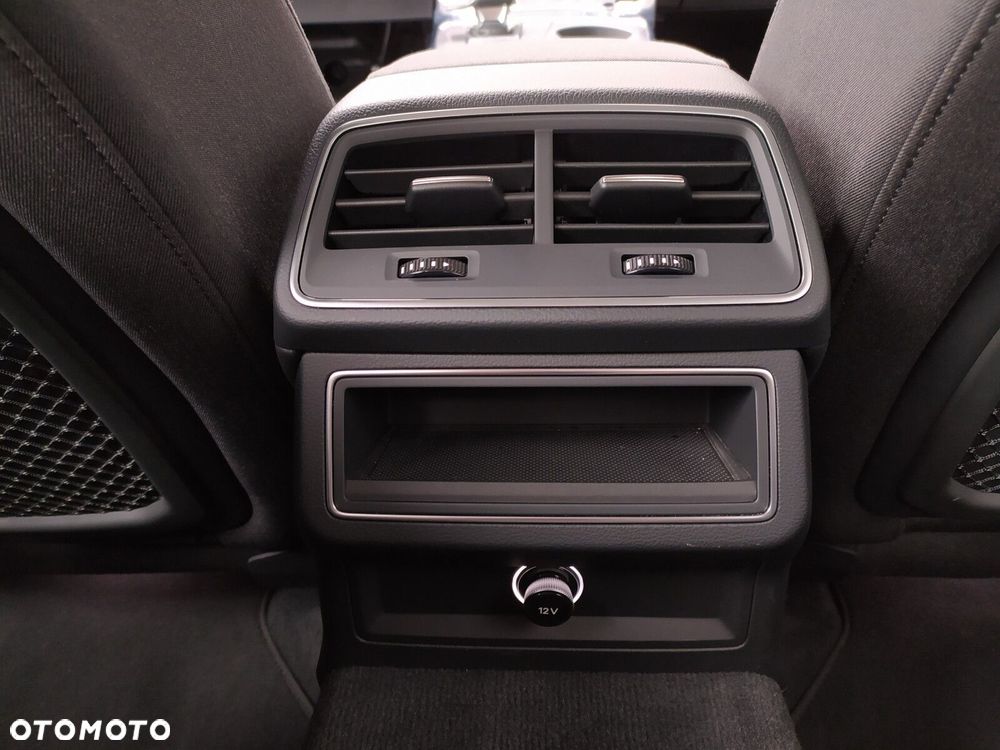 Audi A6 Limousine 40 TDI mHEV S tronic - 33