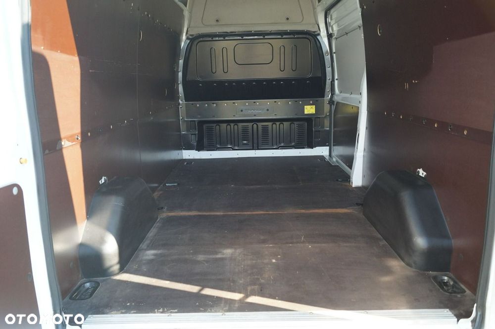 Ford Transit - 16