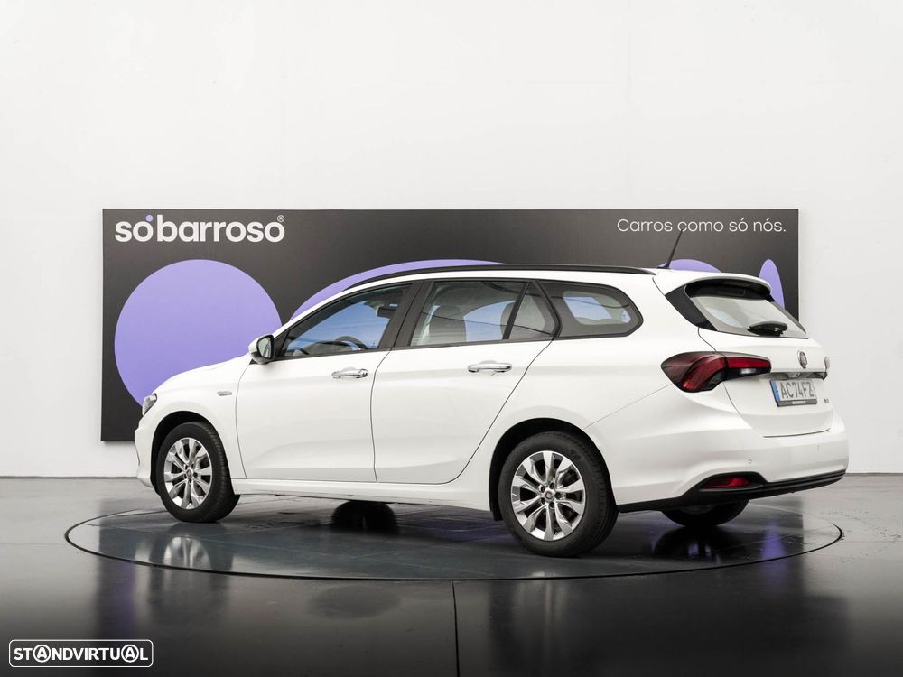 Fiat Tipo Station Wagon 1.3 M-Jet Lounge - 4