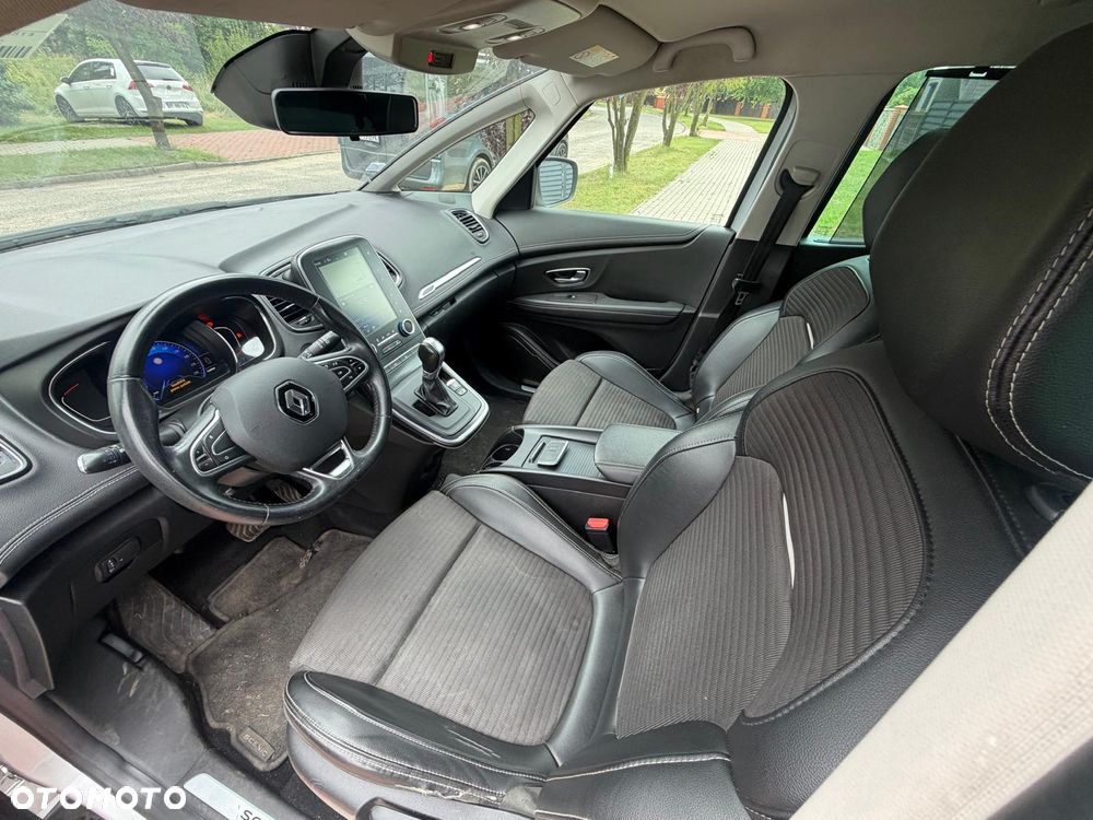 Renault Scenic - 9