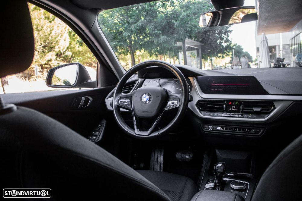 BMW 116 d Aut. Advantage - 29