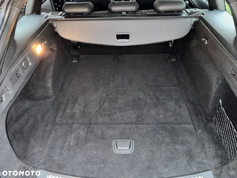 Opel Insignia - 13
